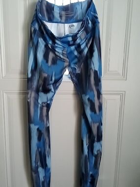 Reebok Blue Ombre Performance Leggings